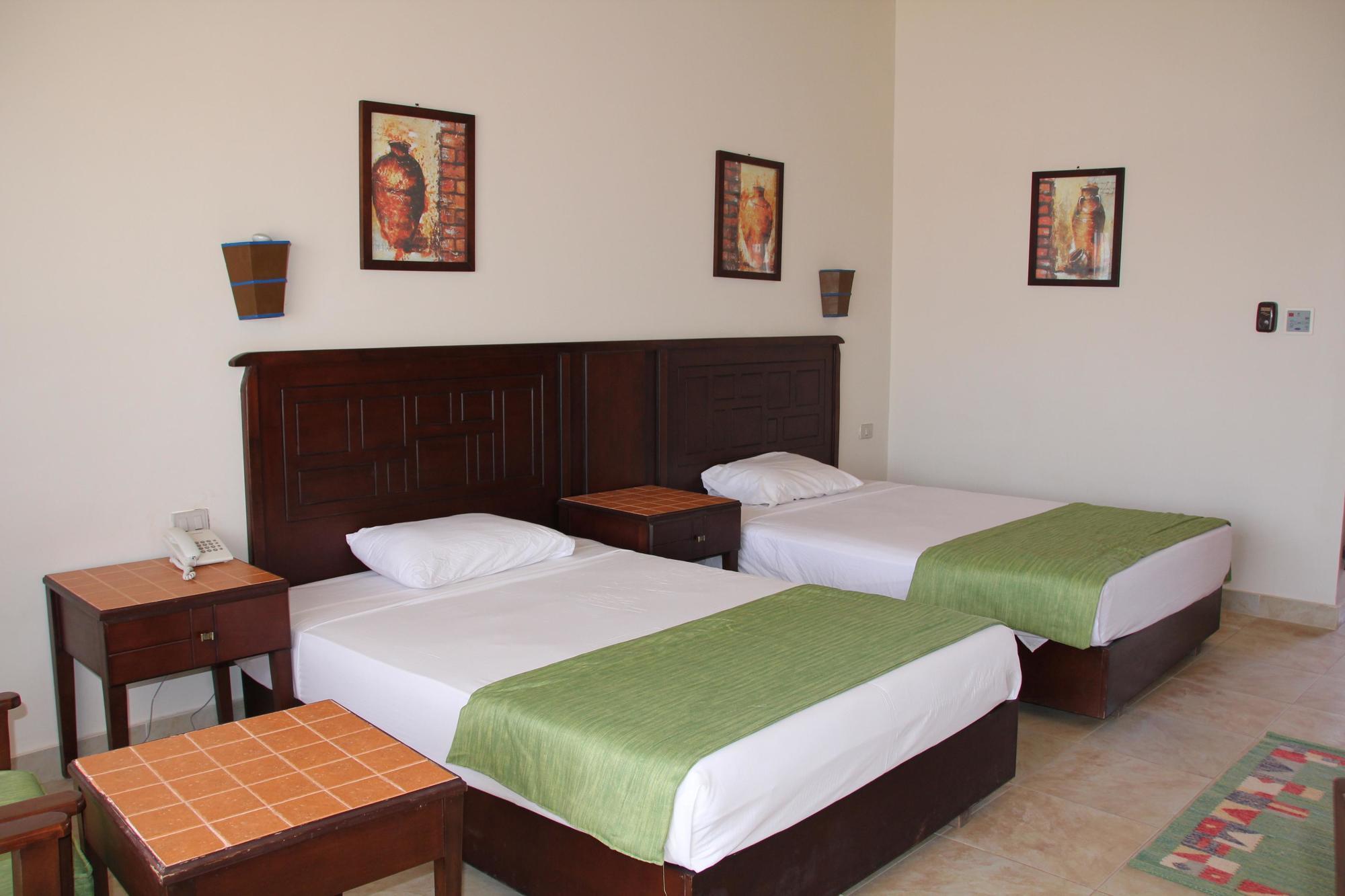 Nubian Inn Laguna Beach Resort (Adults Only) Marsa Alam Buitenkant foto